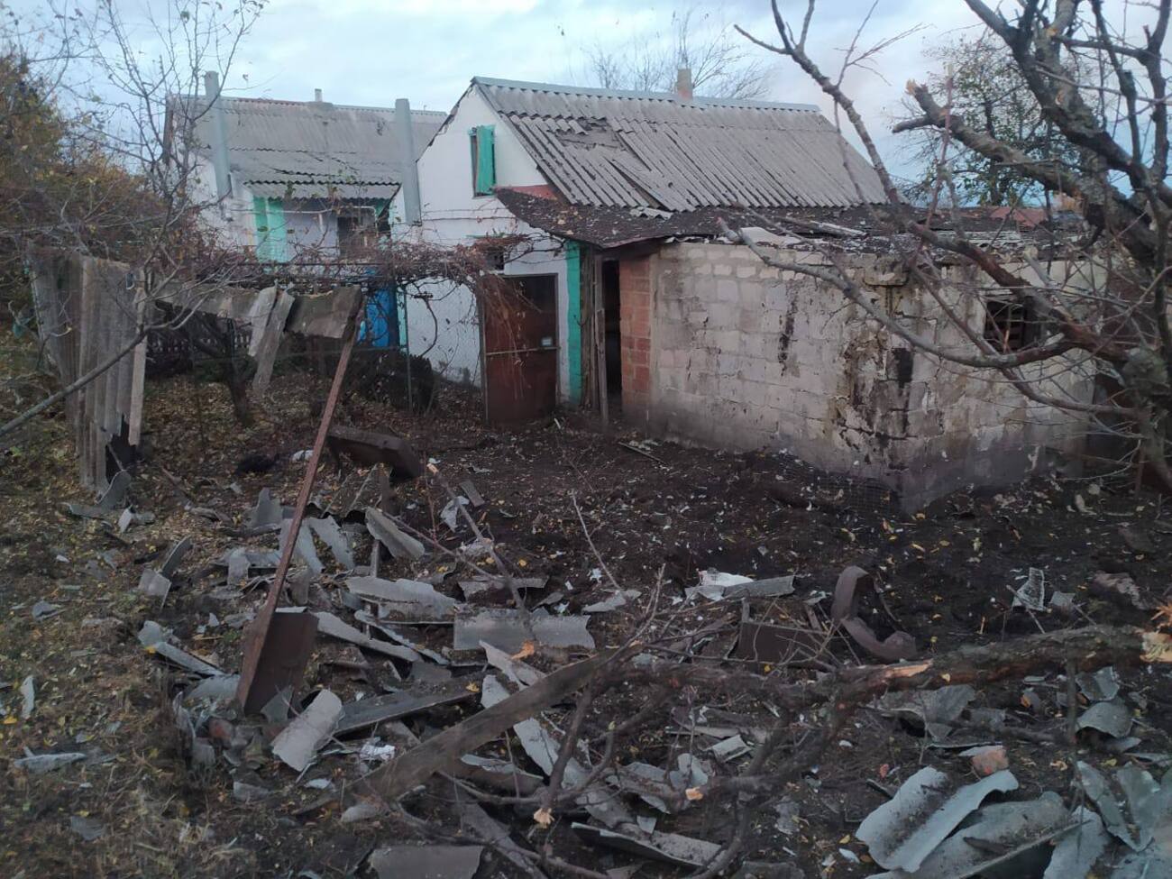Росіяни обстріляли село Подоли приблизно о 16.40 24 жовтня, зазначили в поліції Харківської області
