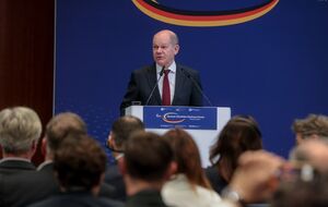 ФРН від початку повномасштабної російської агресії надала Україні допомоги на €24 млрд, зазначив Шольц