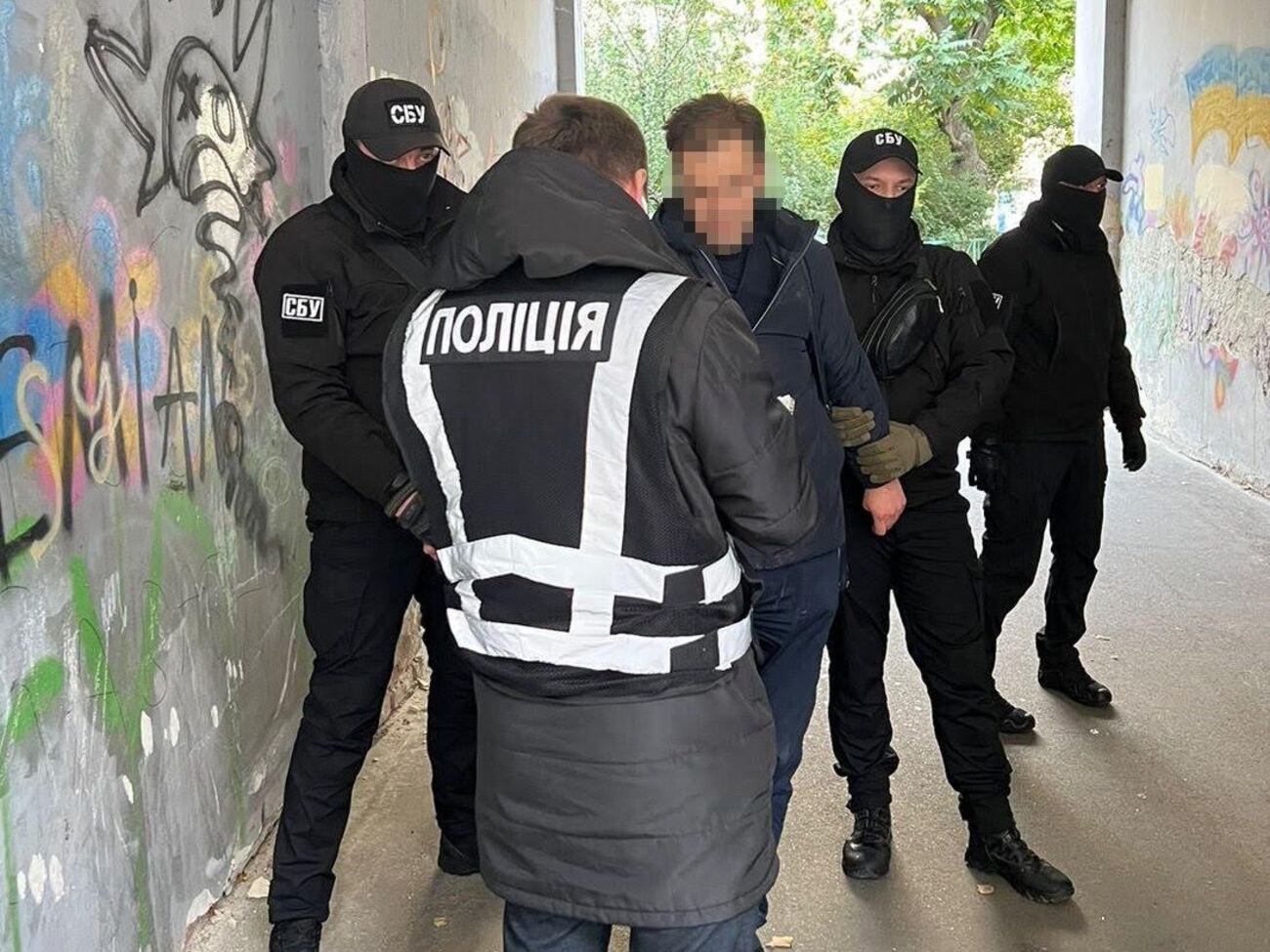 Адвоката задержали при получении денег