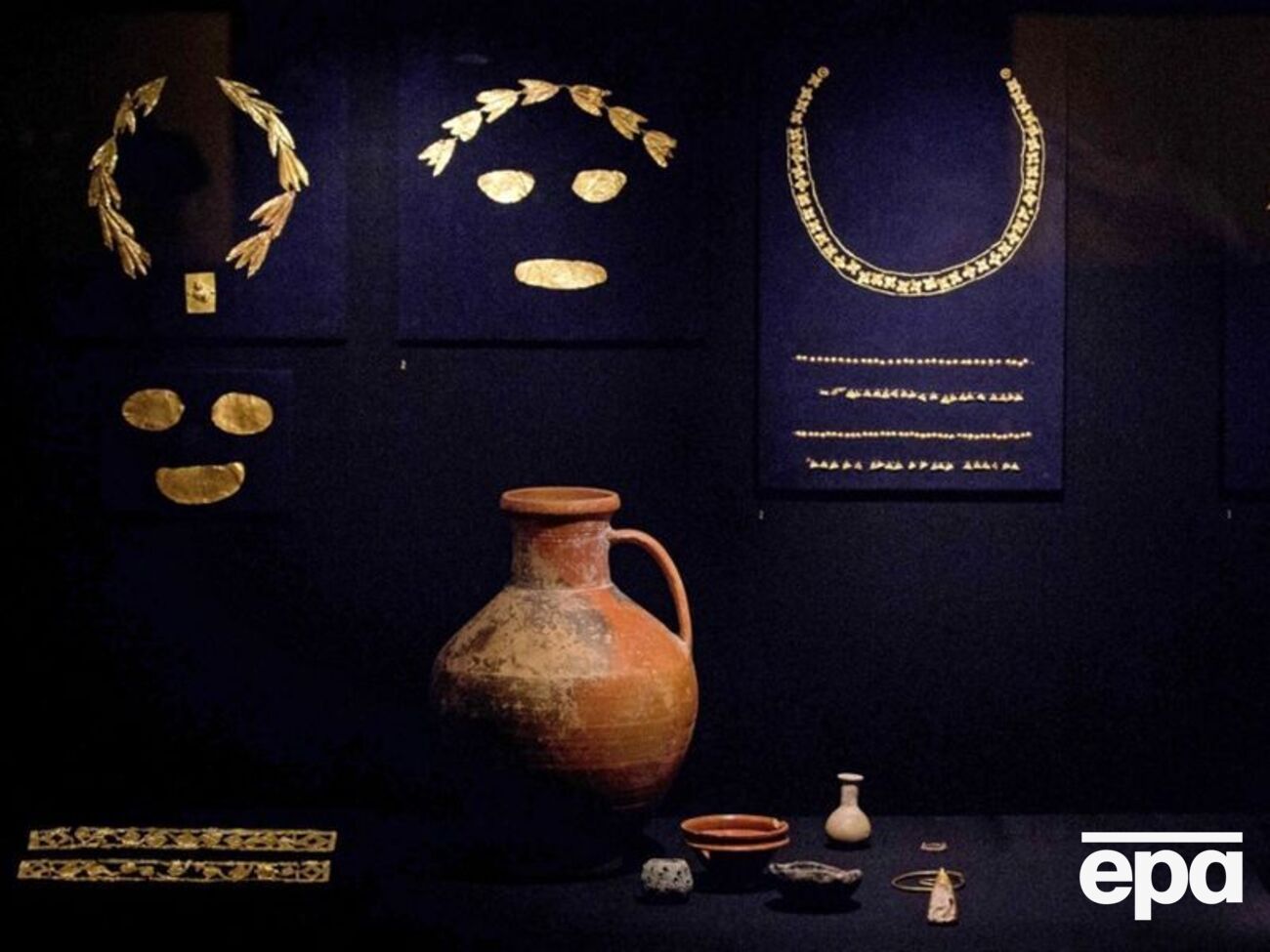 "Скифское золото" покажут в музее после его возвращения