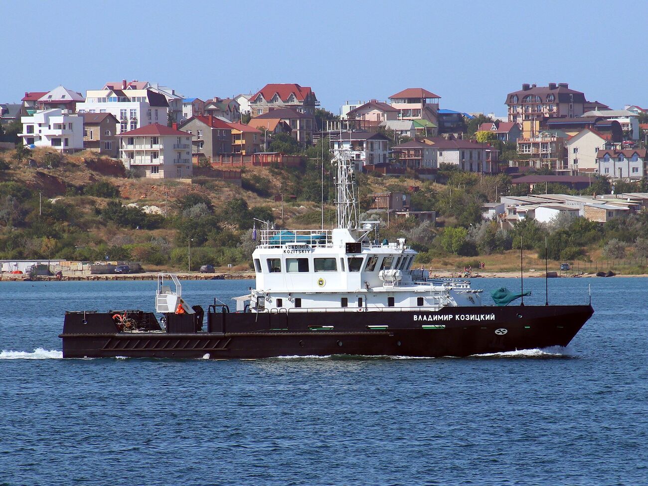 Катер "Владимир Козицкий", імовірно, пошкоджено від вибуху