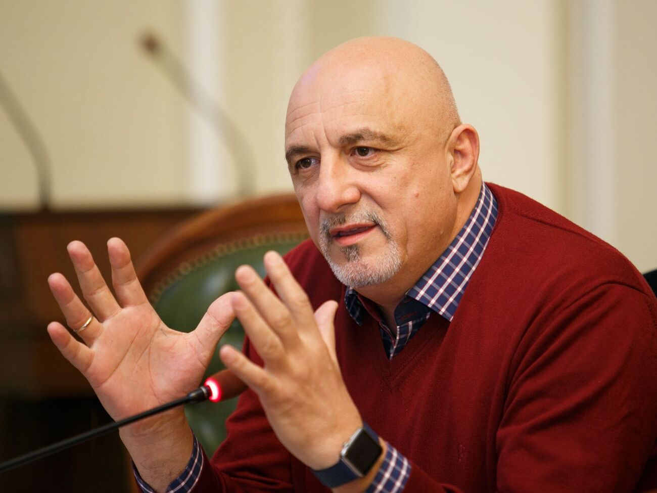 Иван Плачков: Price-cap нужно отменить