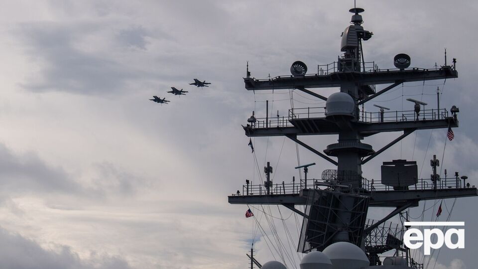 Американские военные отметили, что перехват проводился ночью