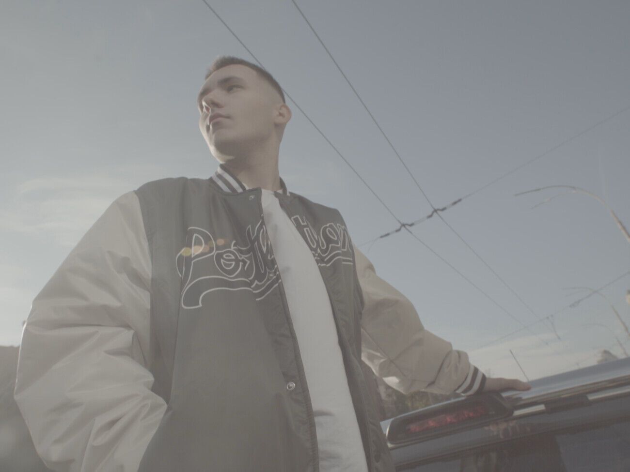 У лютому 2022 року Карпук розпочав сольну кар'єру під псевдонімом Yaktak