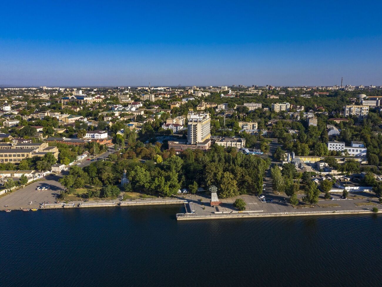 Окупанти щодня атакують Херсон