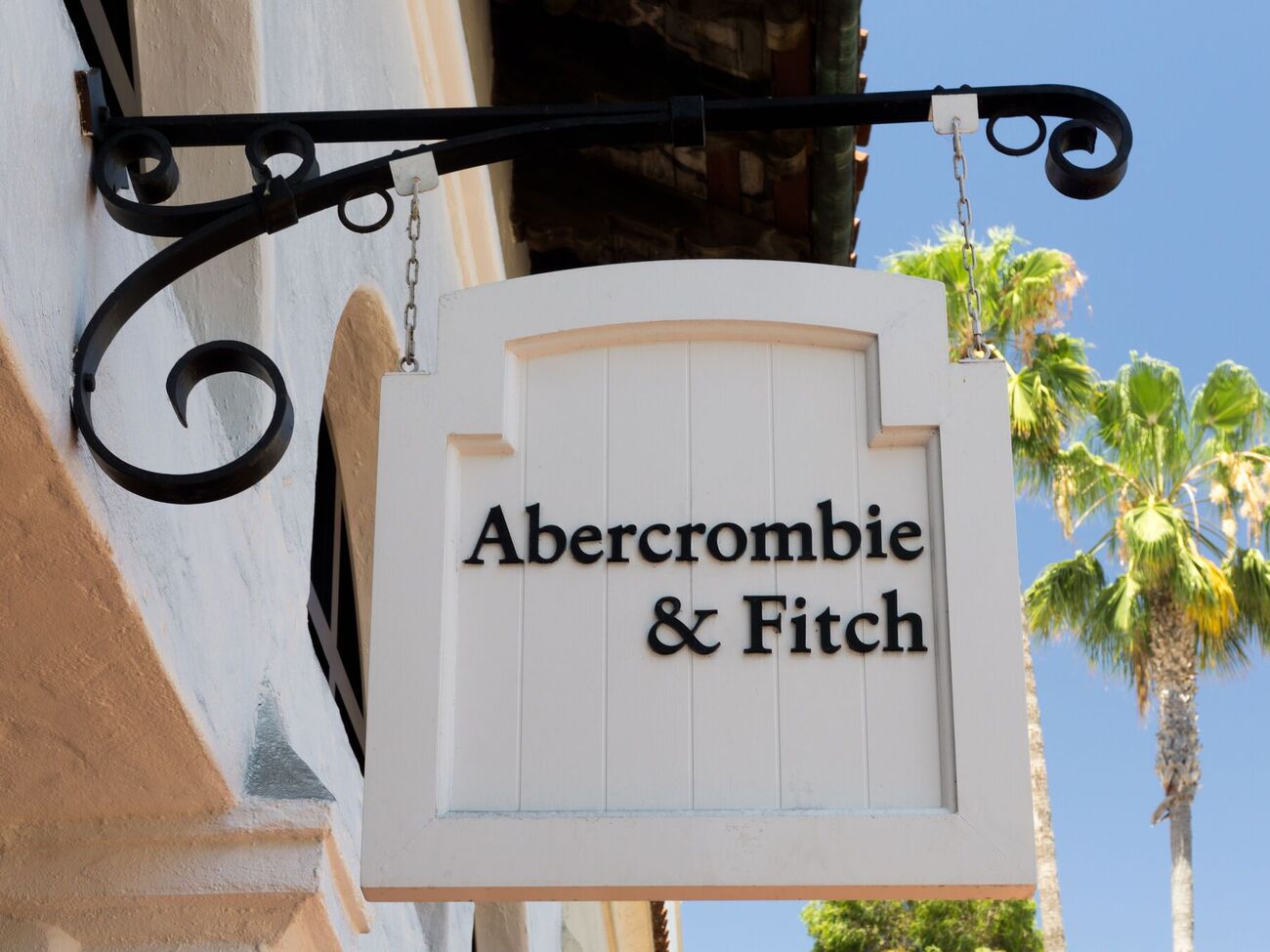 В Abercrombie & Fitch вирішили не коментувати судовий процес