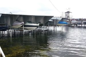 Клочко: Катера орки украли и пользуются ими, перевозя награбленное на левый берег