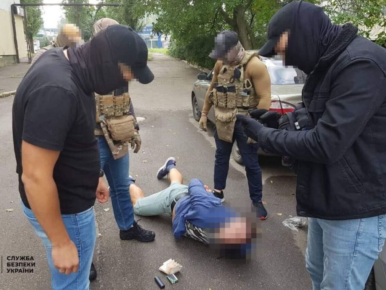 Сотрудники СБУ установили всех участников агентурной сети и задержали их в разных местах пребывания