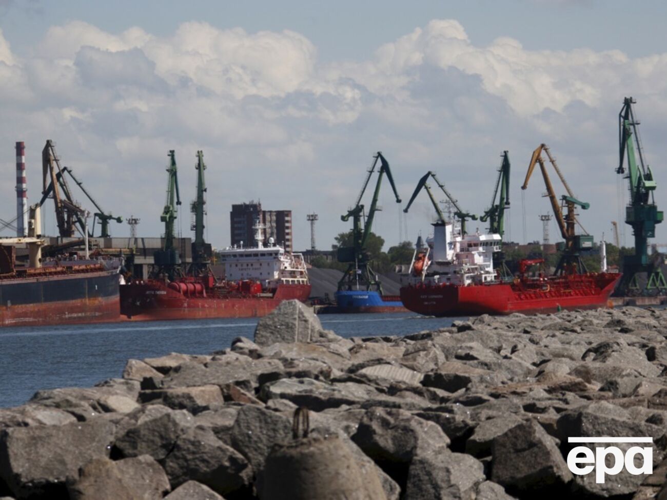 Контрольный пункт для транзитных украинских грузов будет перенесен из Польши в Клайпедский порт