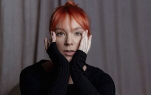 Тарабарова: Не верьте, когда говорят: "Там, где двое, там и трое". Это все вранье. Там, где трое, там трое!