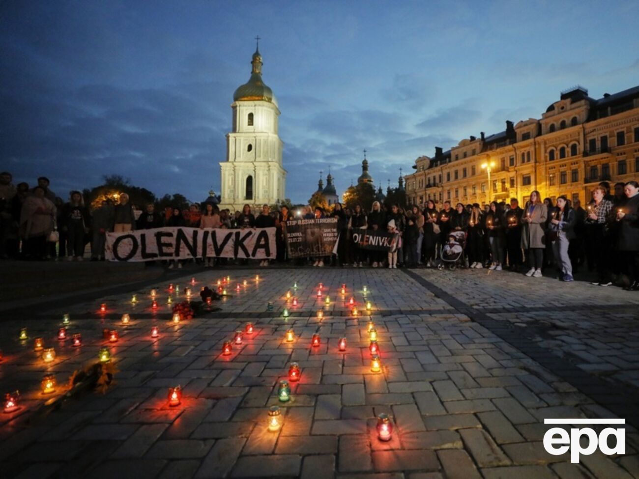 Москва зазначив, що зі 100 українців в Оленівці загинуло приблизно 60