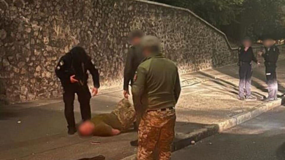 По данным полиции, инцидент произошел в ночь с субботы на воскресенье