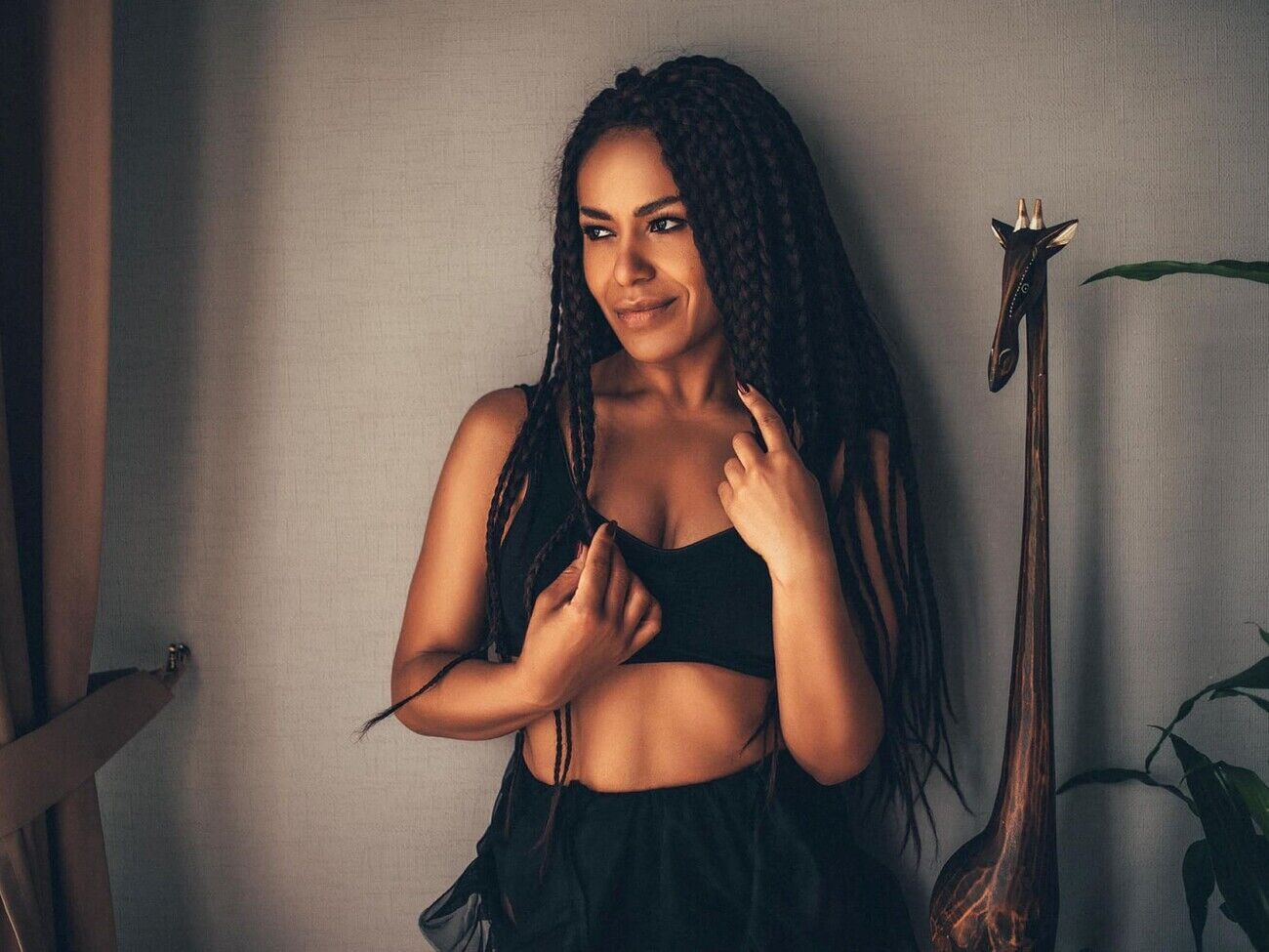 Гайтана родилась в 1979 году в Киеве