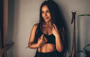 Гайтана родилась в 1979 году в Киеве