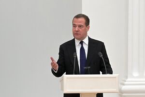 Медведев в сентябре приезжал на временно оккупированный Донбасс проверять, как идет "мобилизация", сообщают в ЦНС
