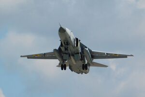 Слідком РФ заявив, що пара українських Су-24 бомбардувала нафтобазу на російській території
