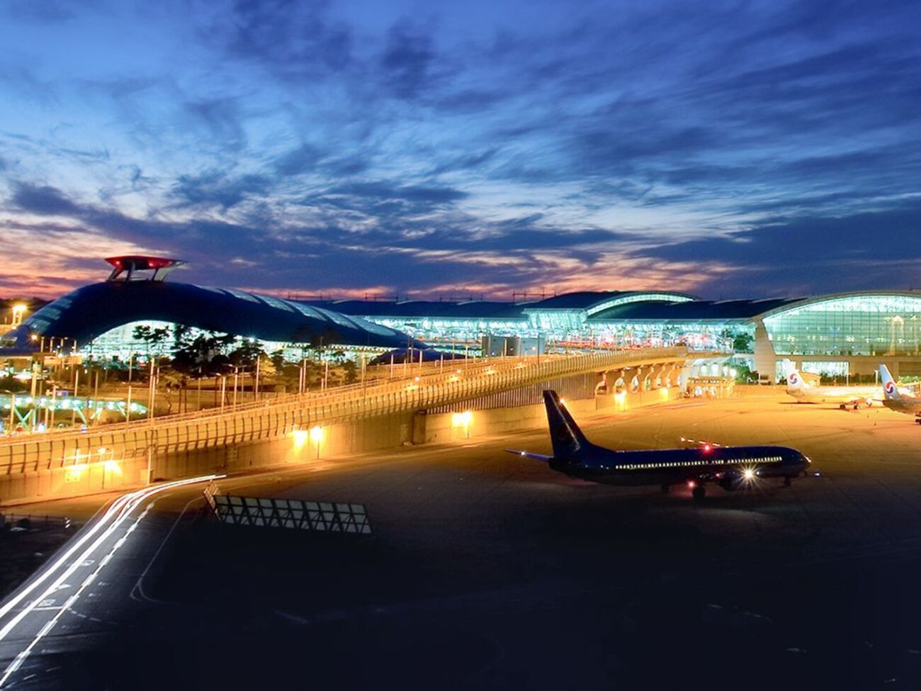 Росіяни рік живуть на території аеропорту в Південній Кореї