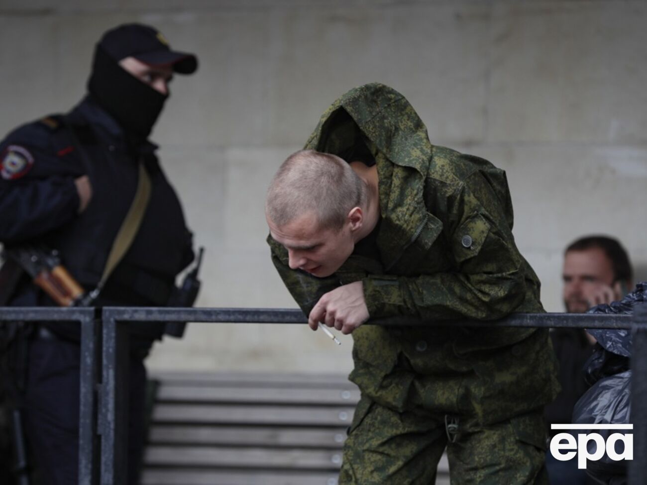 В РФ продолжают мобилизовать людей на войну в Украине