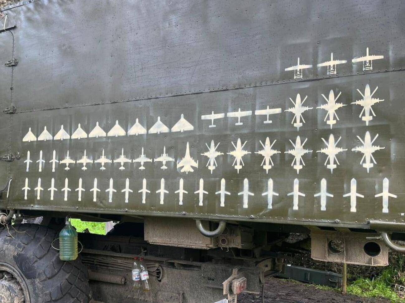 Украинские военные сбили две управляемые авиационные ракеты Х-59