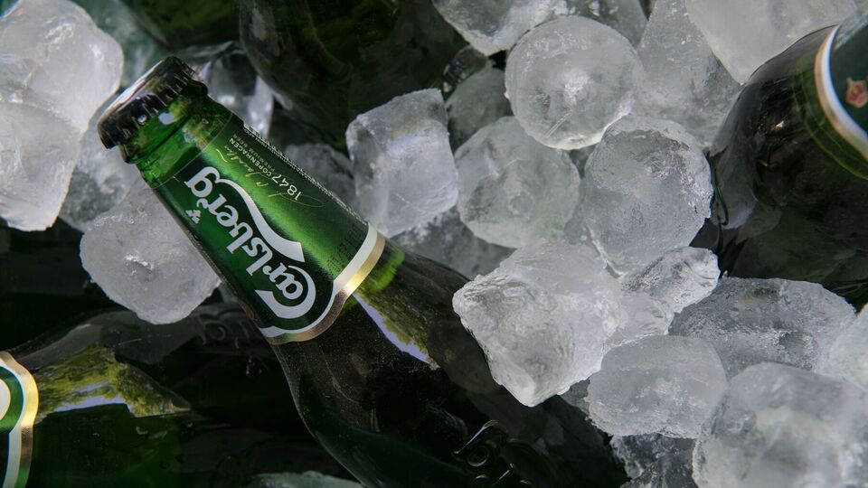 О решении уйти из РФ из-за развязанной войны в Украине Carlsberg объявила 28 марта 2022 года