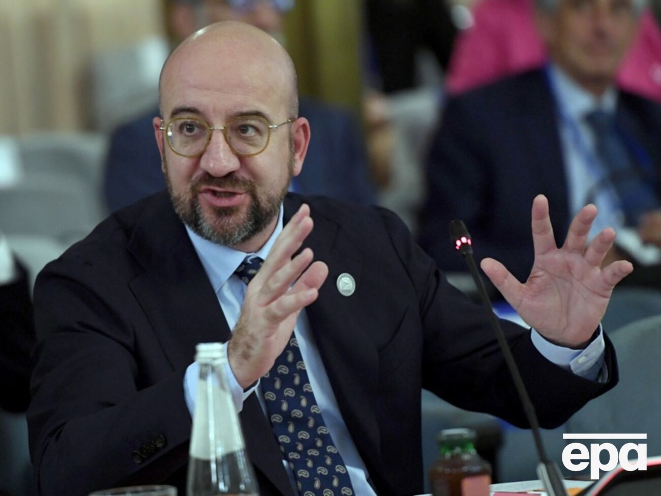 Україна для вступу в ЄС має провести реформи, боротися з корупцією та модернізувати законодавство, заявив Мішель