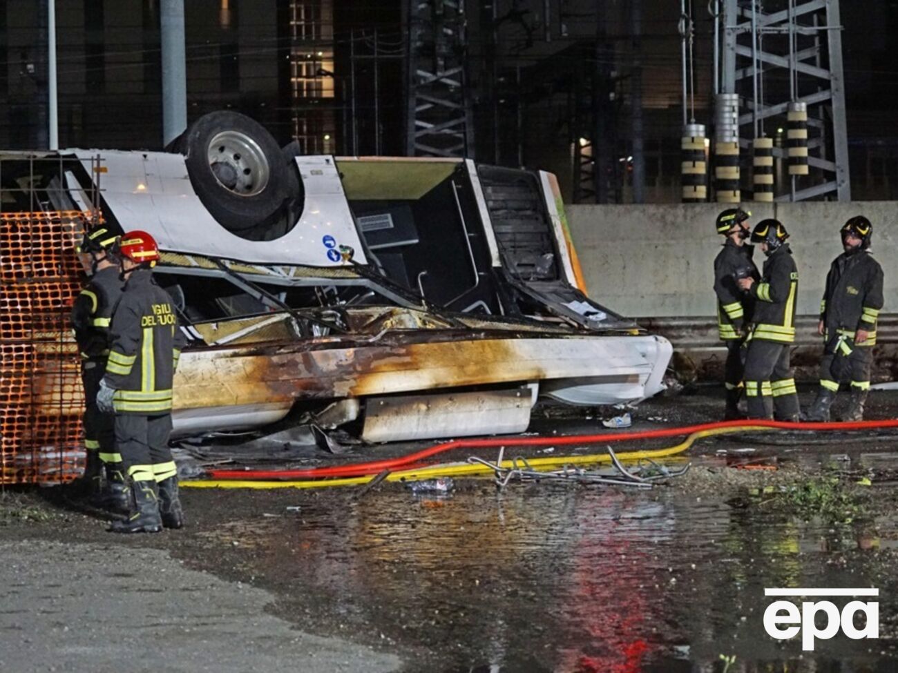 Через падіння автобуса з естакади у Венеції загинула 21 людина, зокрема четверо українців