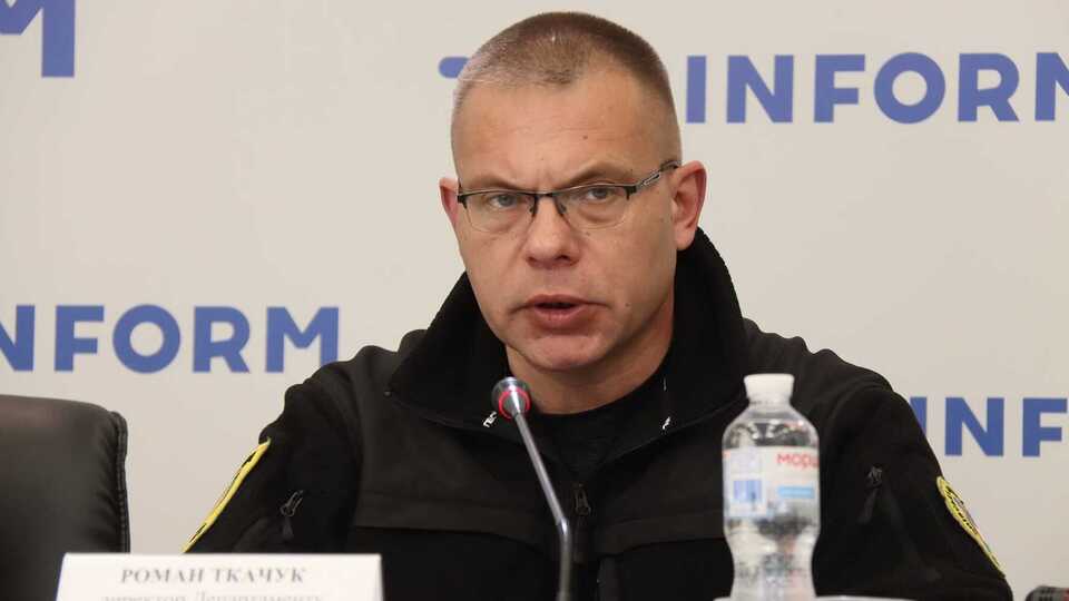 З 21 червня Ткачук перебуває під цілодобовим домашнім арештом
