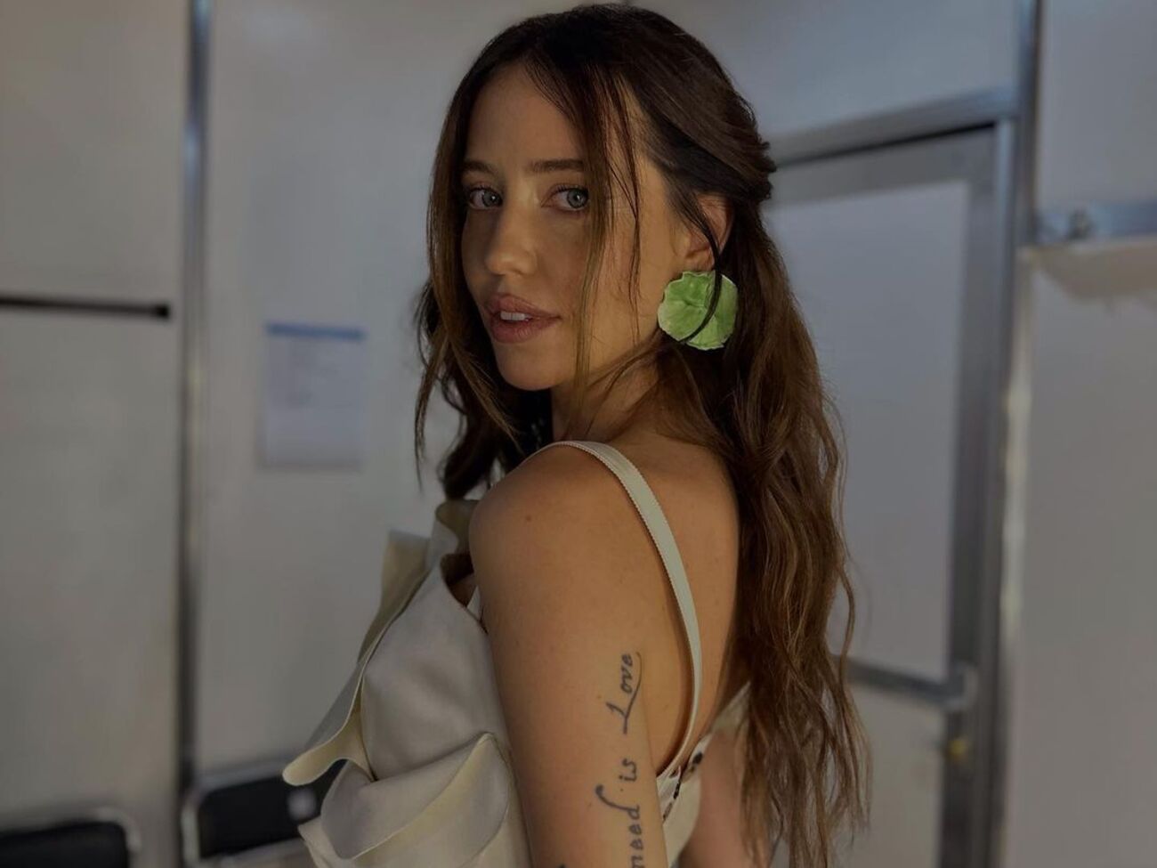 Дорофеева готовит премьеру клипа