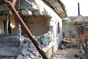 В результате обстрела Никополя пострадала 64-летняя женщина