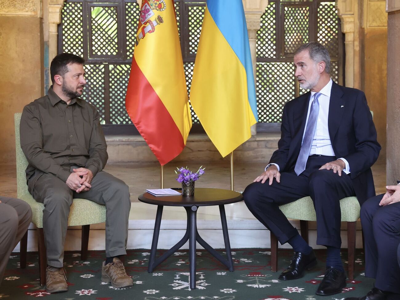 Король Филипп VI в ходе встречи с Зеленским выразил восхищение украинским народом, который оказывает сопротивление российской агрессии, отметили в ОПУ