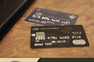 Банк було засновано 2004 року