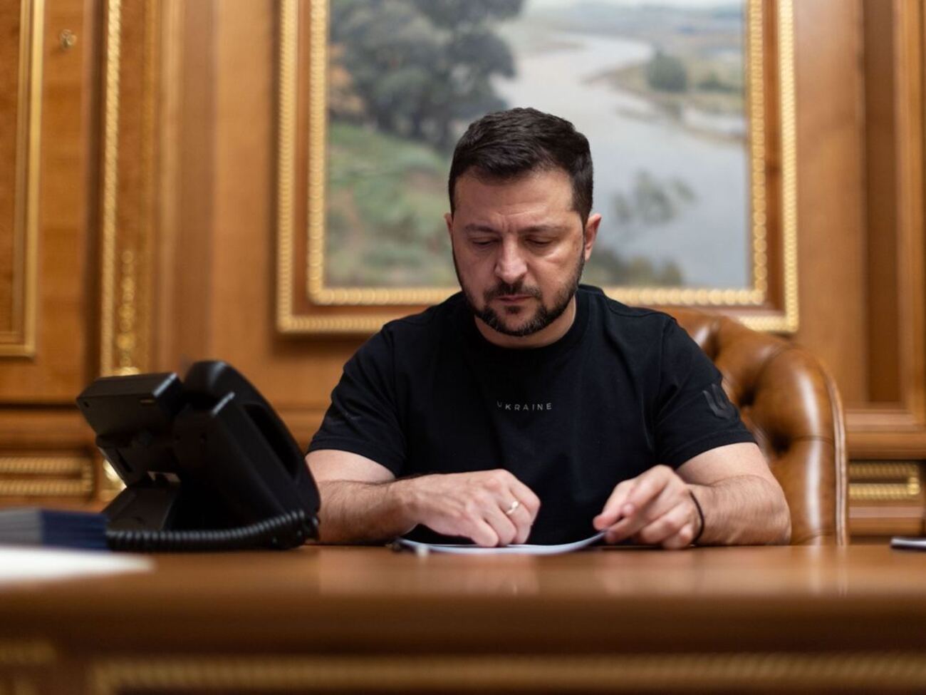 Зеленский выразил соболезнования родным и близким погибшего ребенка