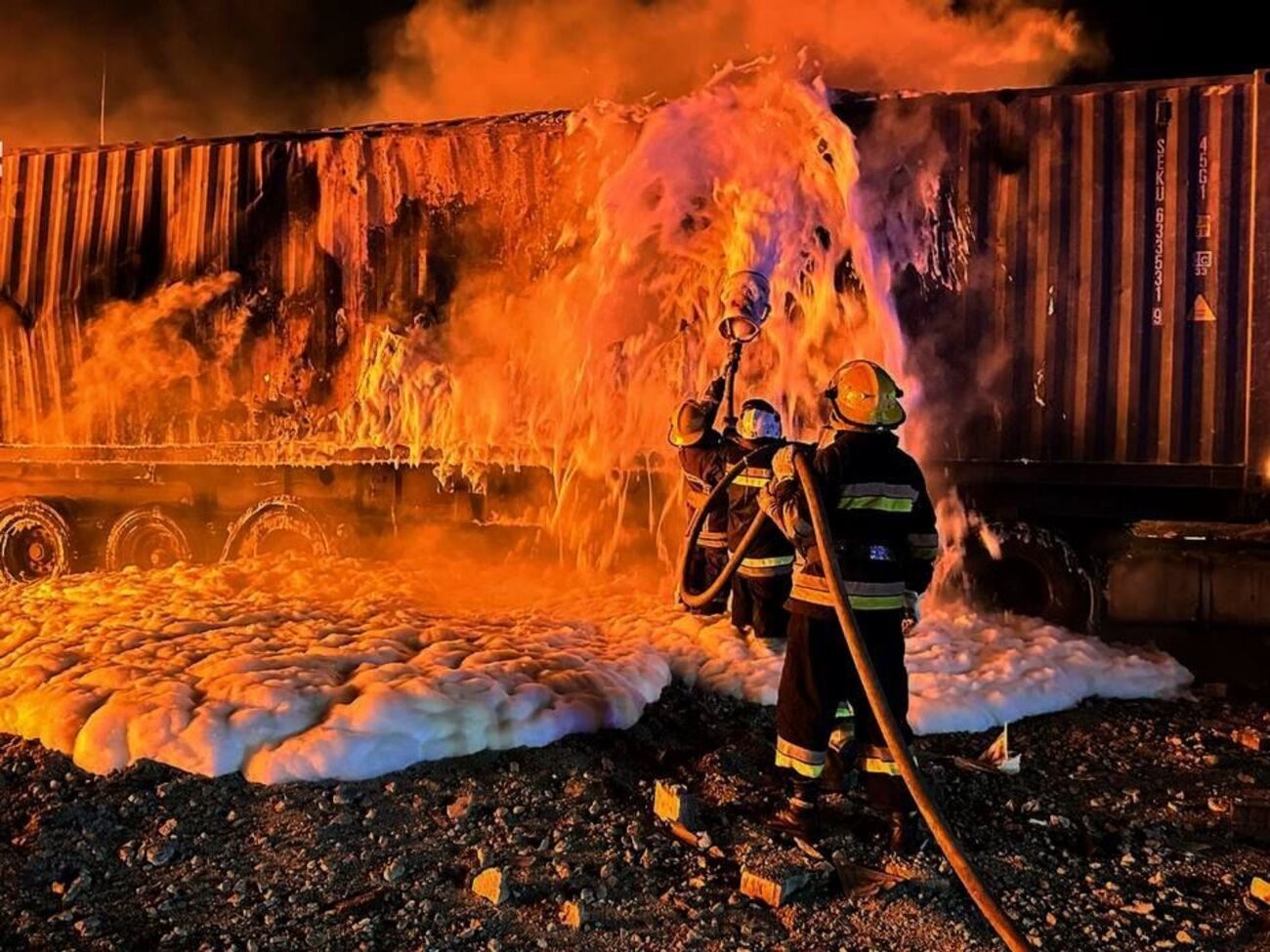 В Измаильском районе возник пожар в результате попадания выпущенных Россией дронов-камикадзе