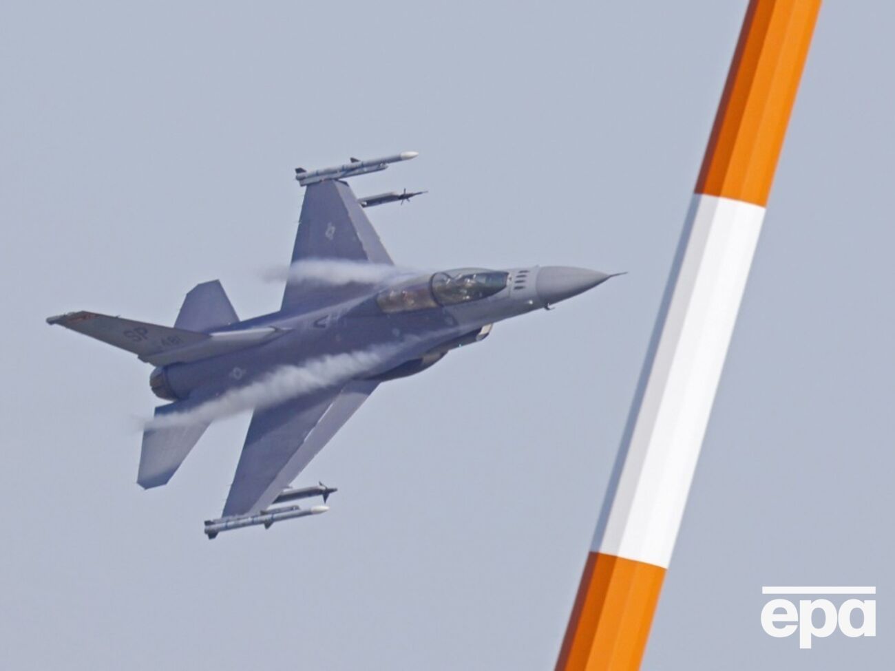 По словам Игната, F-16 могут быть модернизированы на предприятиях в США и Европе