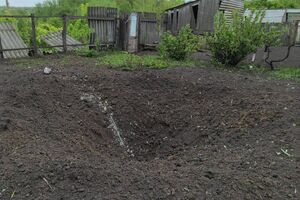 В результате российской атаки погибла 45-летняя жительница села Старая Гута, также получил ранения 21-летний мужчина, отметили в Сумской обласной прокуратуре
