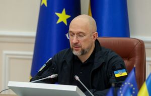 Кабмин Украины проводит работу по поиску кандидата на дожность министра культуры, отметил Шмыгаль