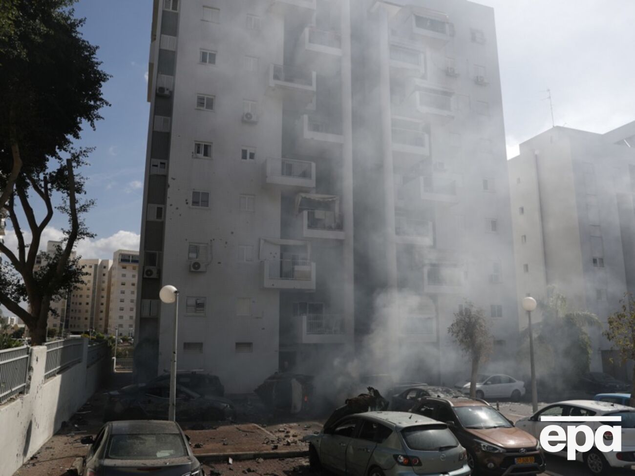 С утра по Израилю выпущено более 2 тыс. ракет