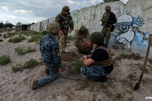 Наличие в Черном море большого количества российских мин было учтено при открытии гуманитарного коридора, отметила Гуменюк