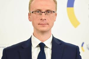 Ніколенко заявив, що загалом минулої доби оперативний штаб МЗС України опрацював понад 200 звернень громадян