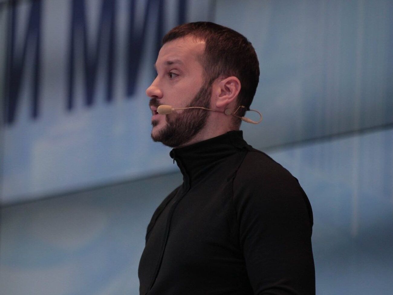 Война в Израиле оставит меньше аргументов политикам из США, которые не хотят помогать Украине. А Иран заставит перестать помогать России оружием