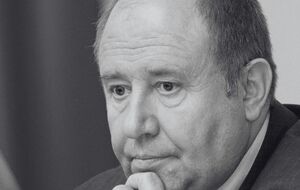 Зайчук в свое время был главой украинского посольства в Хорватии, затем в Чехии