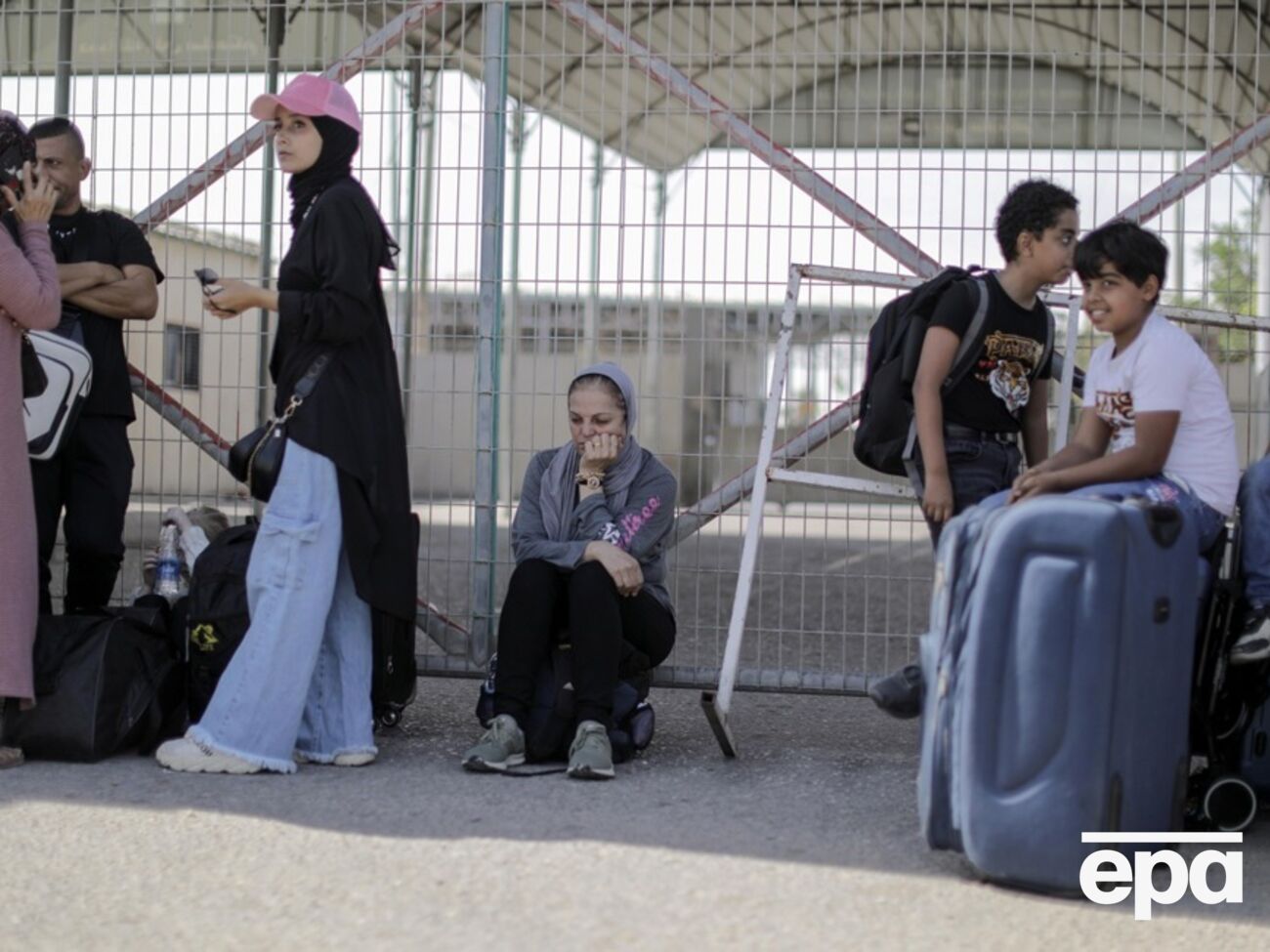 За даними посольства в Єгипті, виїхати з Гази хоче 358 громадян України