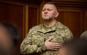 Залужный заявил, что в соцсетях создают фейковые страницы якобы от его имени