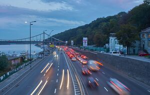 На участках, где раньше была разрешена скорость 80 км/ч, уже демонтировали знаки ограничения скорости "80"