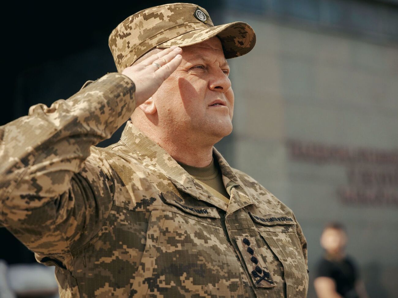 Новые, инновационные подходы могут превратить позиционную войну в маневренную, отметил Залужный