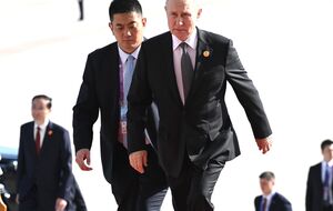 В сентябре прошлого года Путин заявил о готовности применить ядерное оружие в случае опасности территориальной целостности РФ