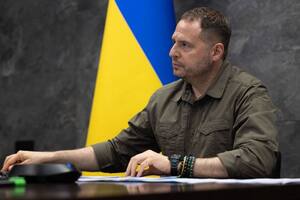 Єрмак наголосив, що у військово-політичного керівництва України єдина позиція – здобути перемогу у війні проти РФ