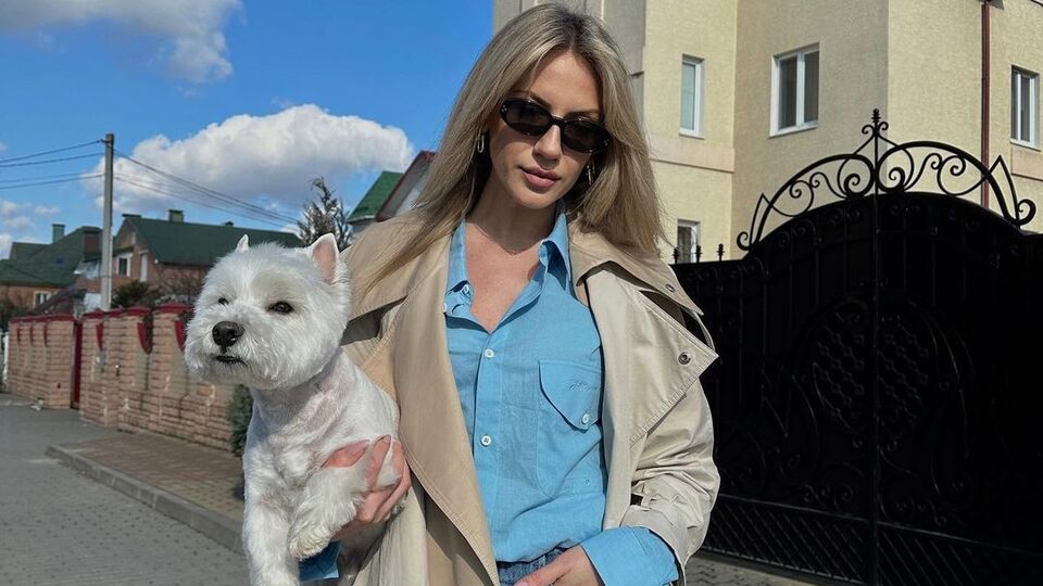 Питомца телеведущей зовут Рафик
