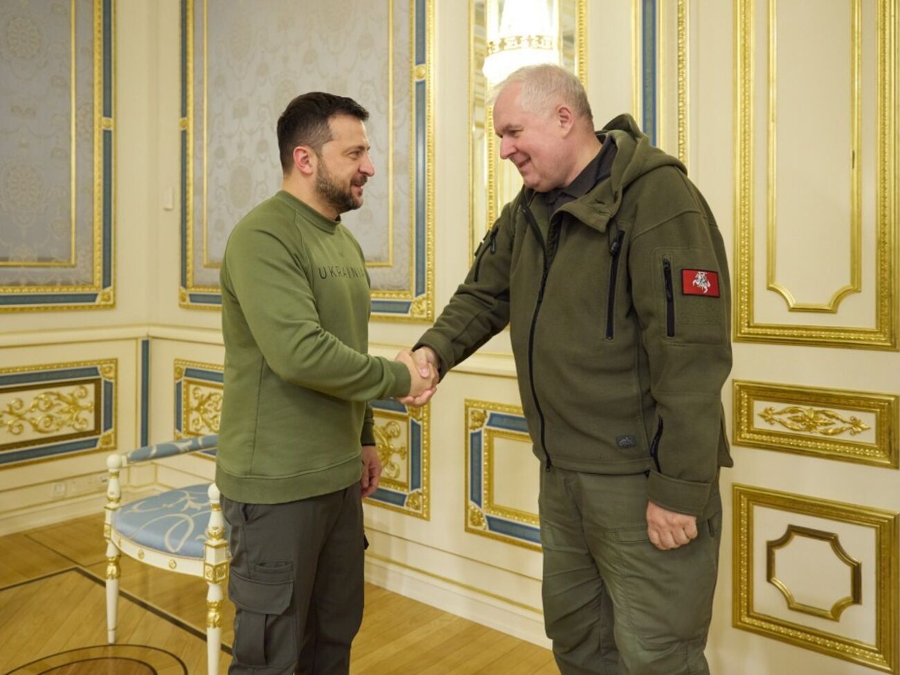 Зеленский и Анушаускас обсудили укрепление ПВО Украины, поставки бронеавтомобилей для медицинской эвакуации и средств для разминирования