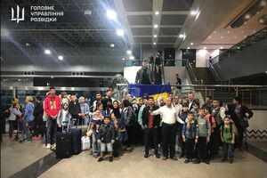 Серед евакуйованих – багато сімей із дітьми
